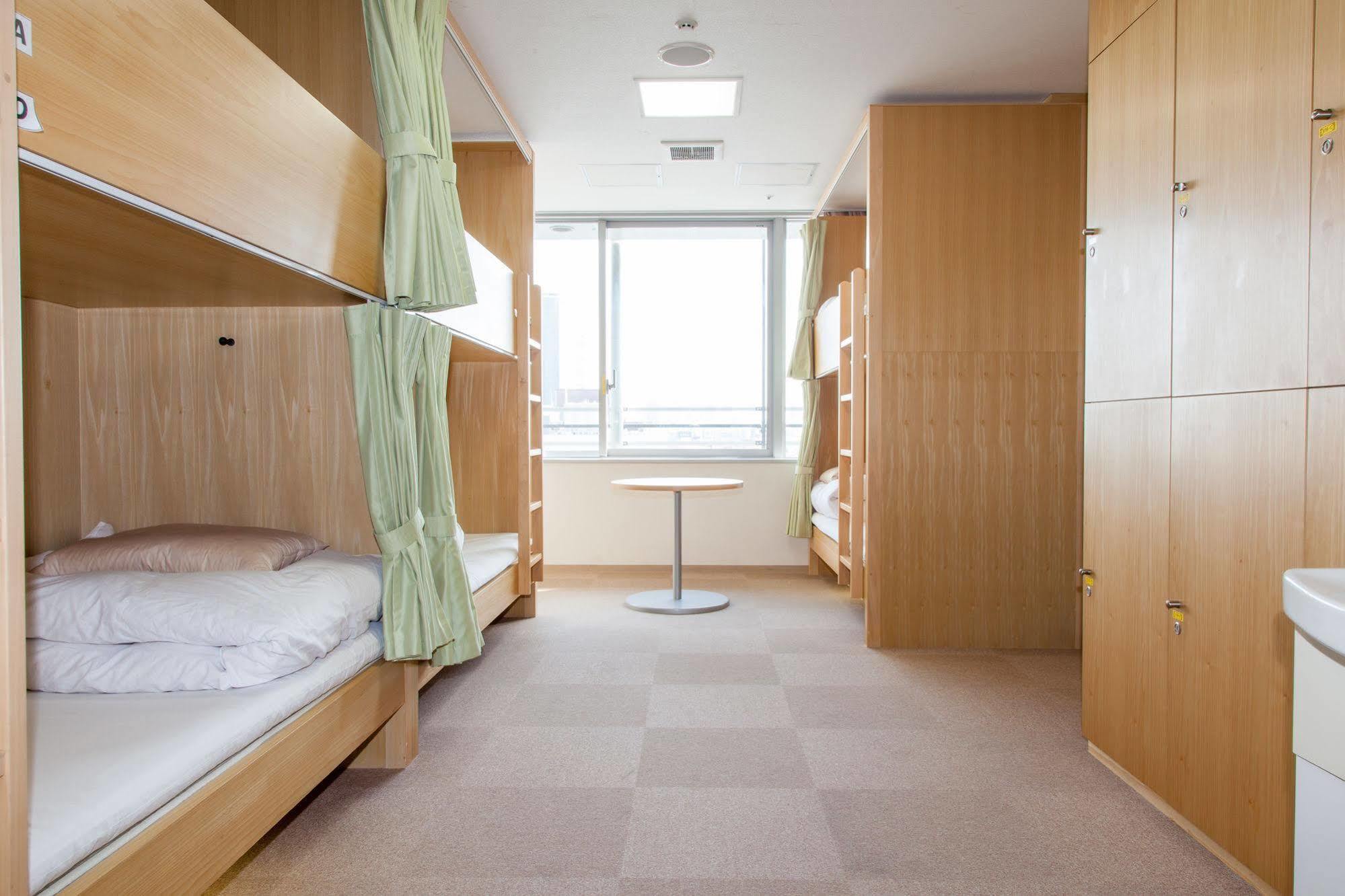 Shin-Osaka Youth Hostel Exterior foto